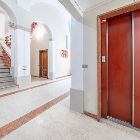 Via Emilia Centro - Stupendo Appartamento A Modena Esterno foto