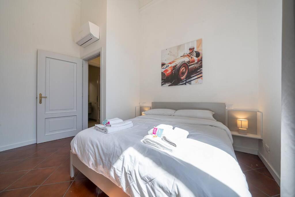 Via Emilia Centro - Stupendo Appartamento A Modena Esterno foto