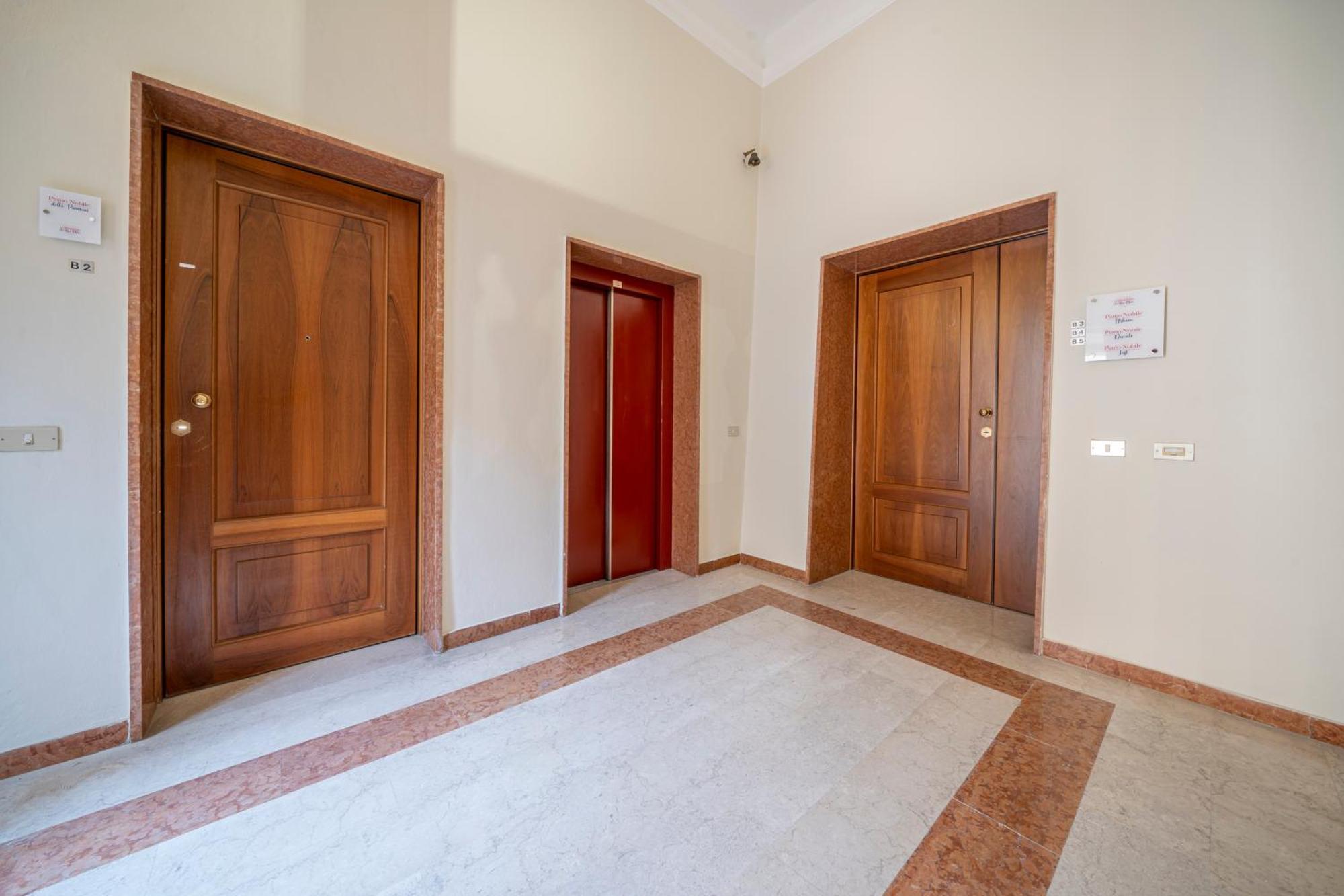 Via Emilia Centro - Stupendo Appartamento A Modena Esterno foto